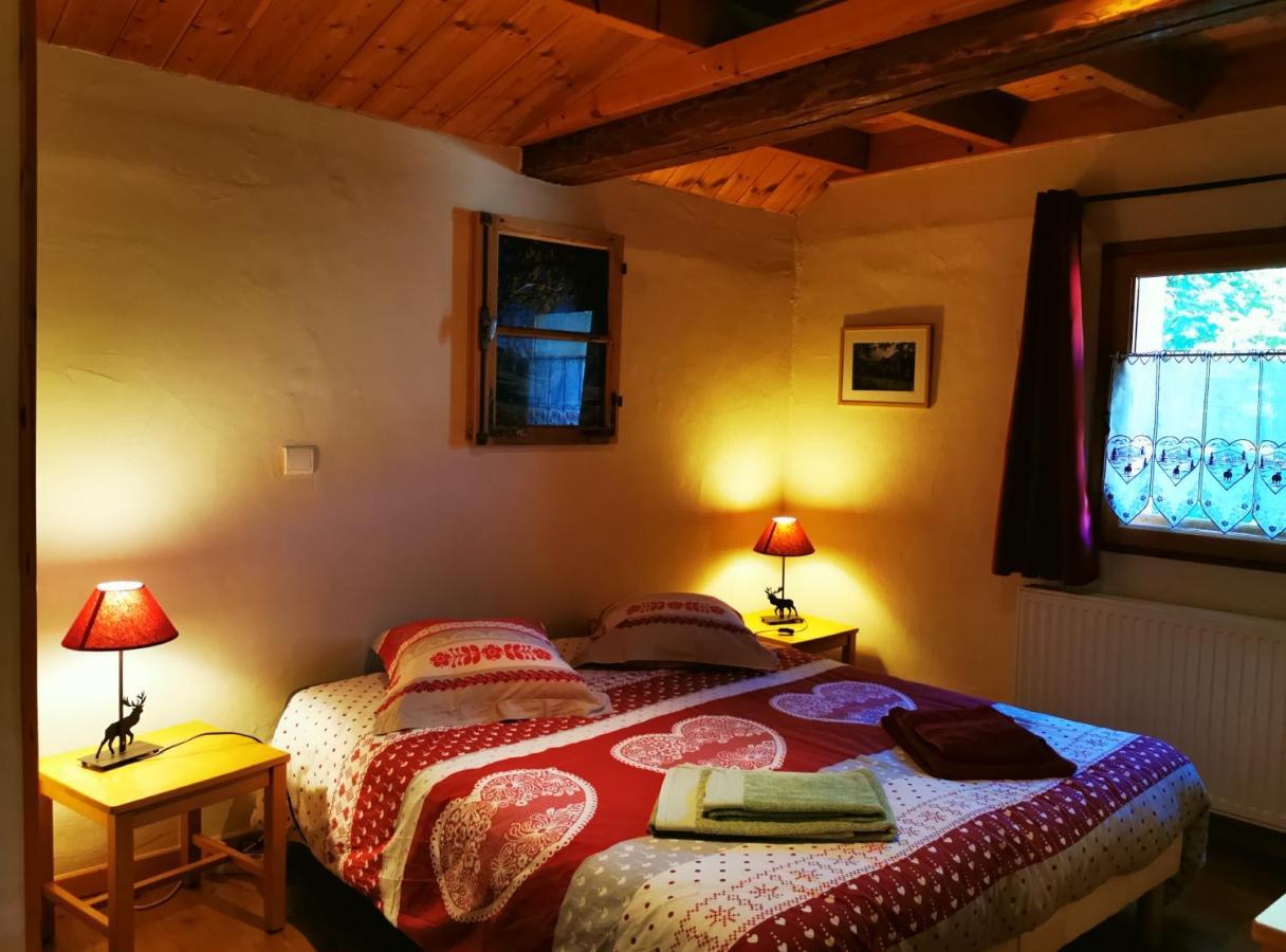 Gite D'Etape Auberge De L'Ardoisiere Jausiers Luaran gambar